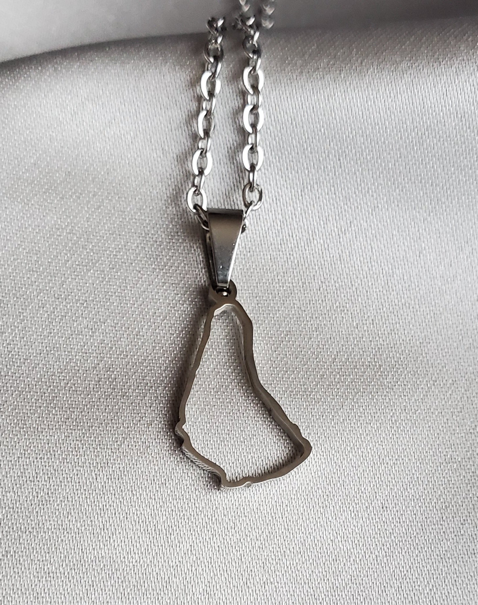 Barbados Outline Map Pendant - Iṣura