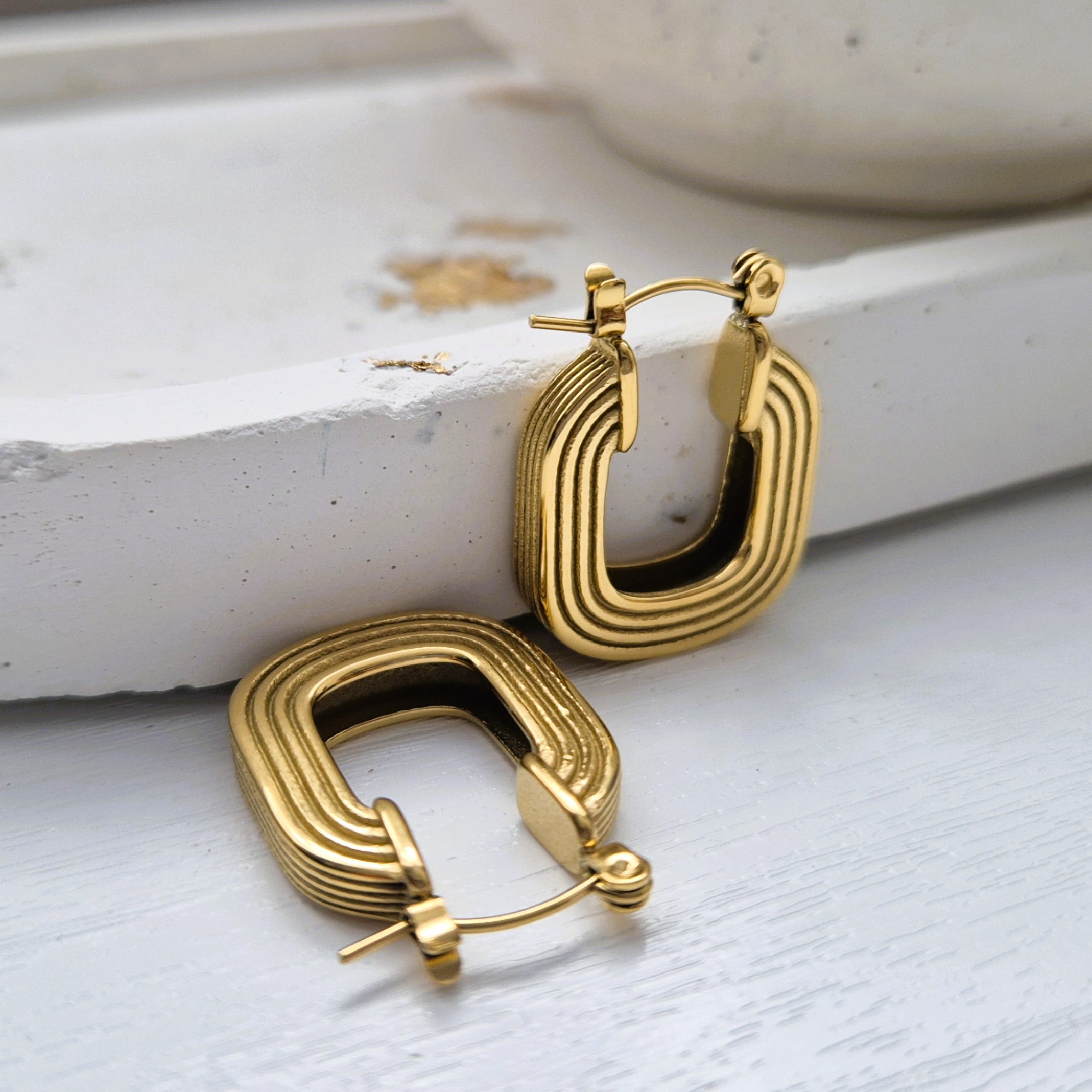 Chimma Earrings - Iṣura