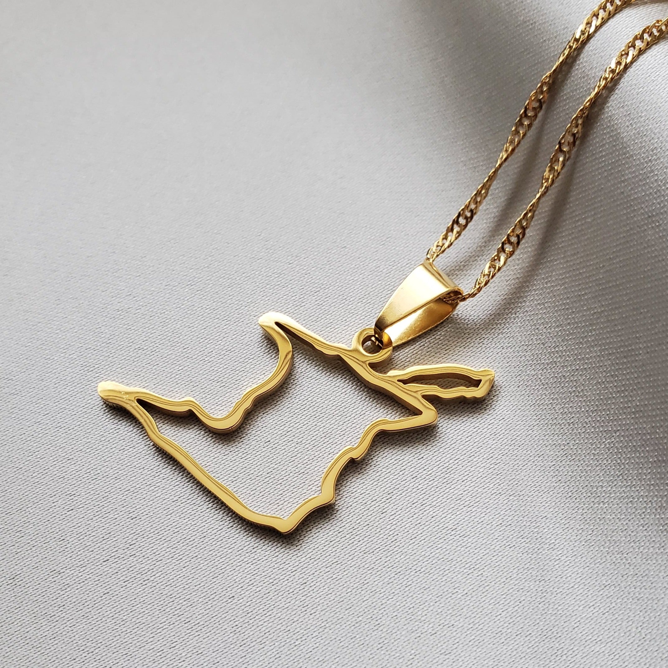 Trinidad & Tobago Outline Map Pendant - Iṣura