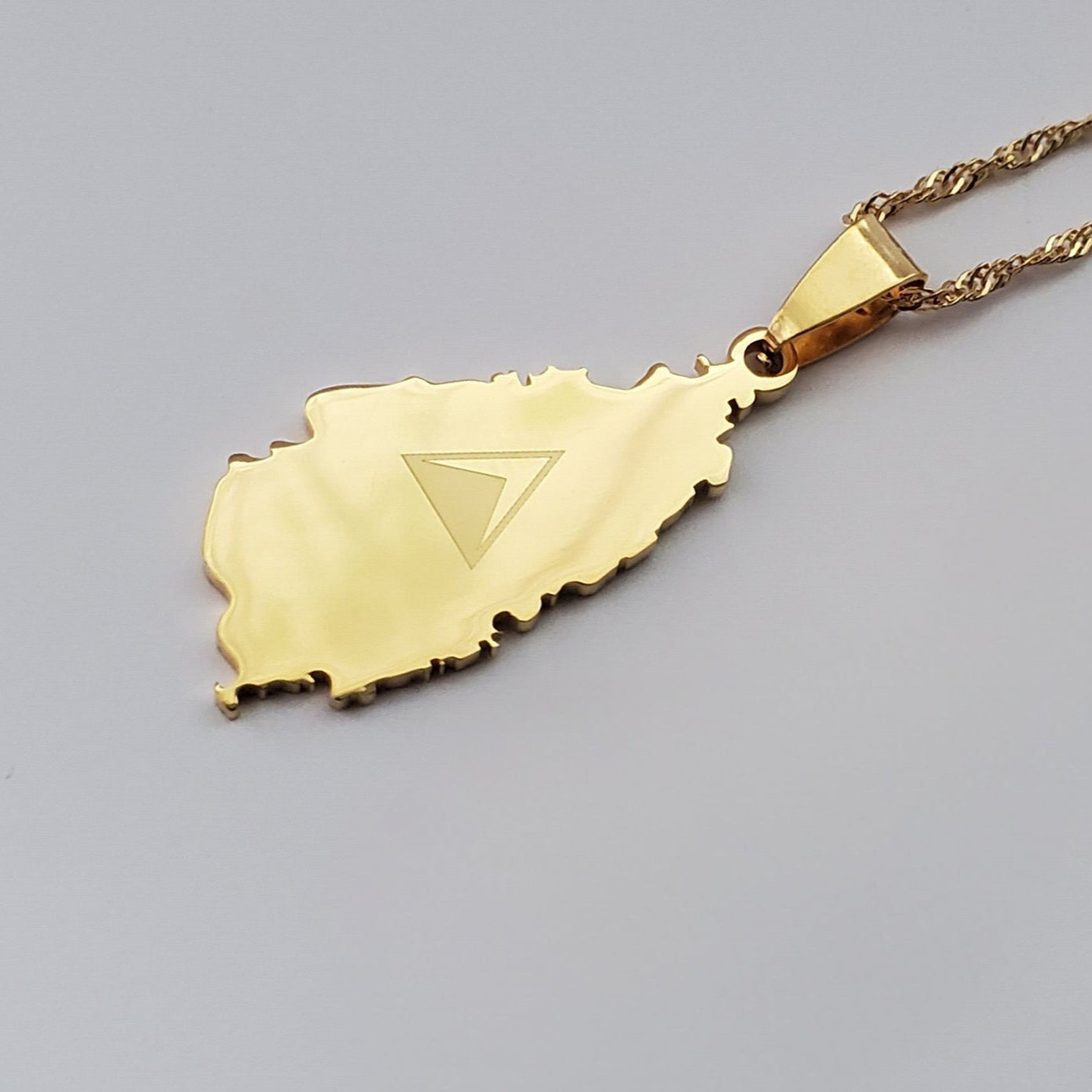 St Lucia Flag Pendant - Iṣura