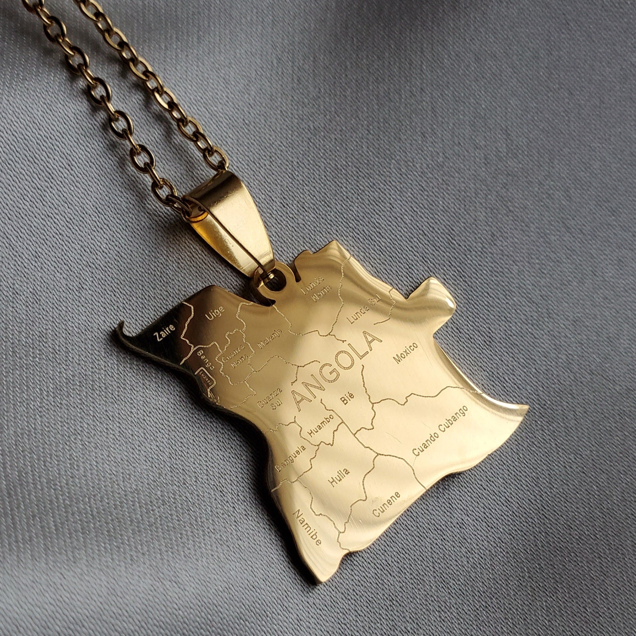 Angola City Pendant - Iṣura