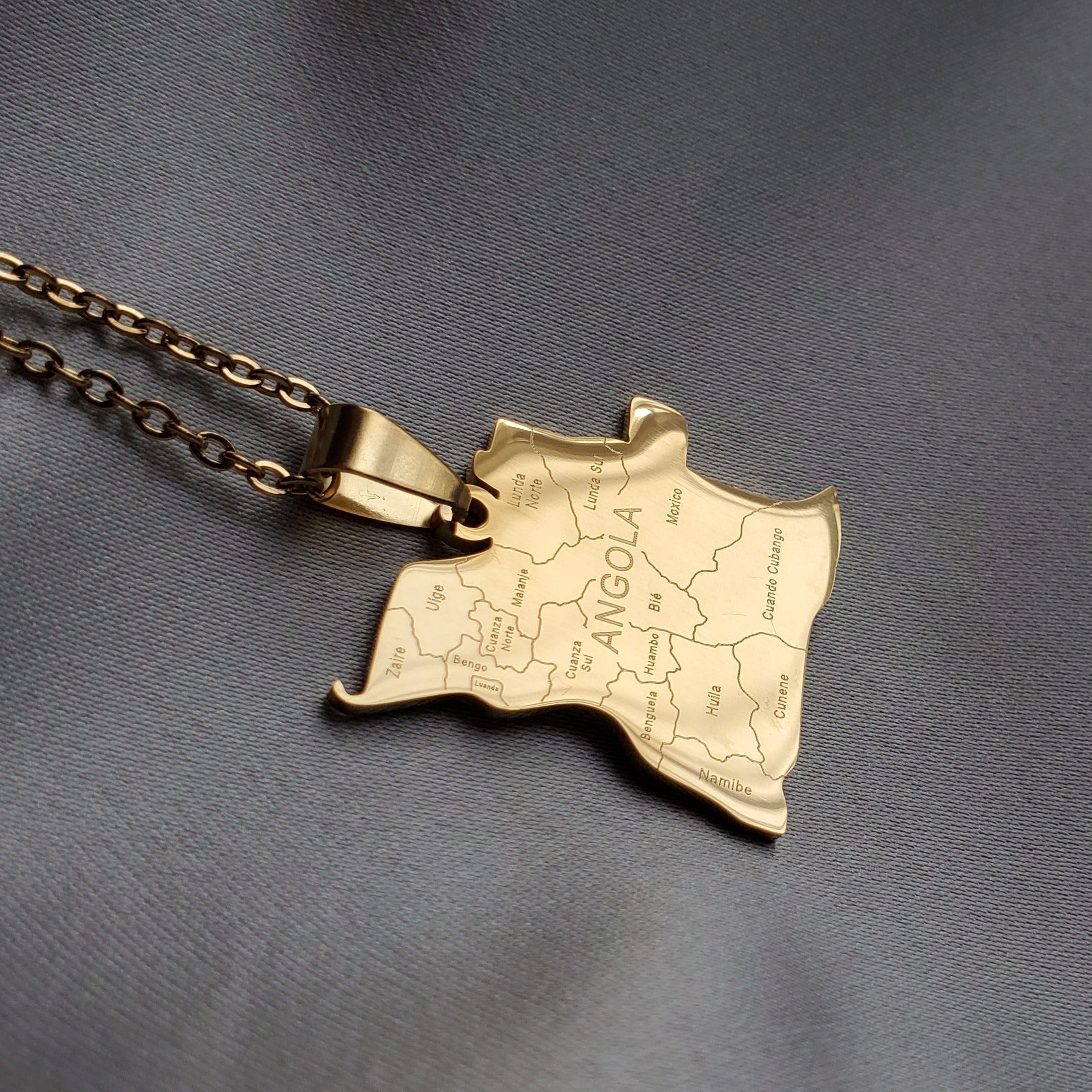 Angola City Pendant - Iṣura