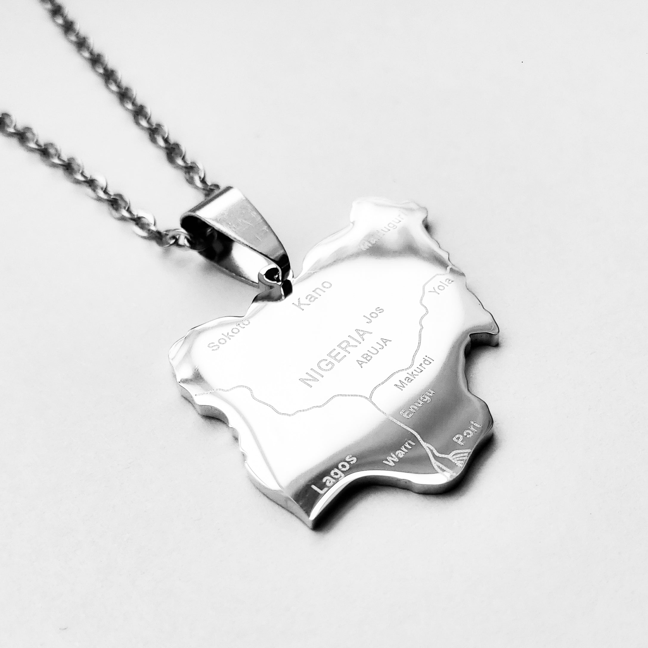 Nigeria City Pendant - Iṣura