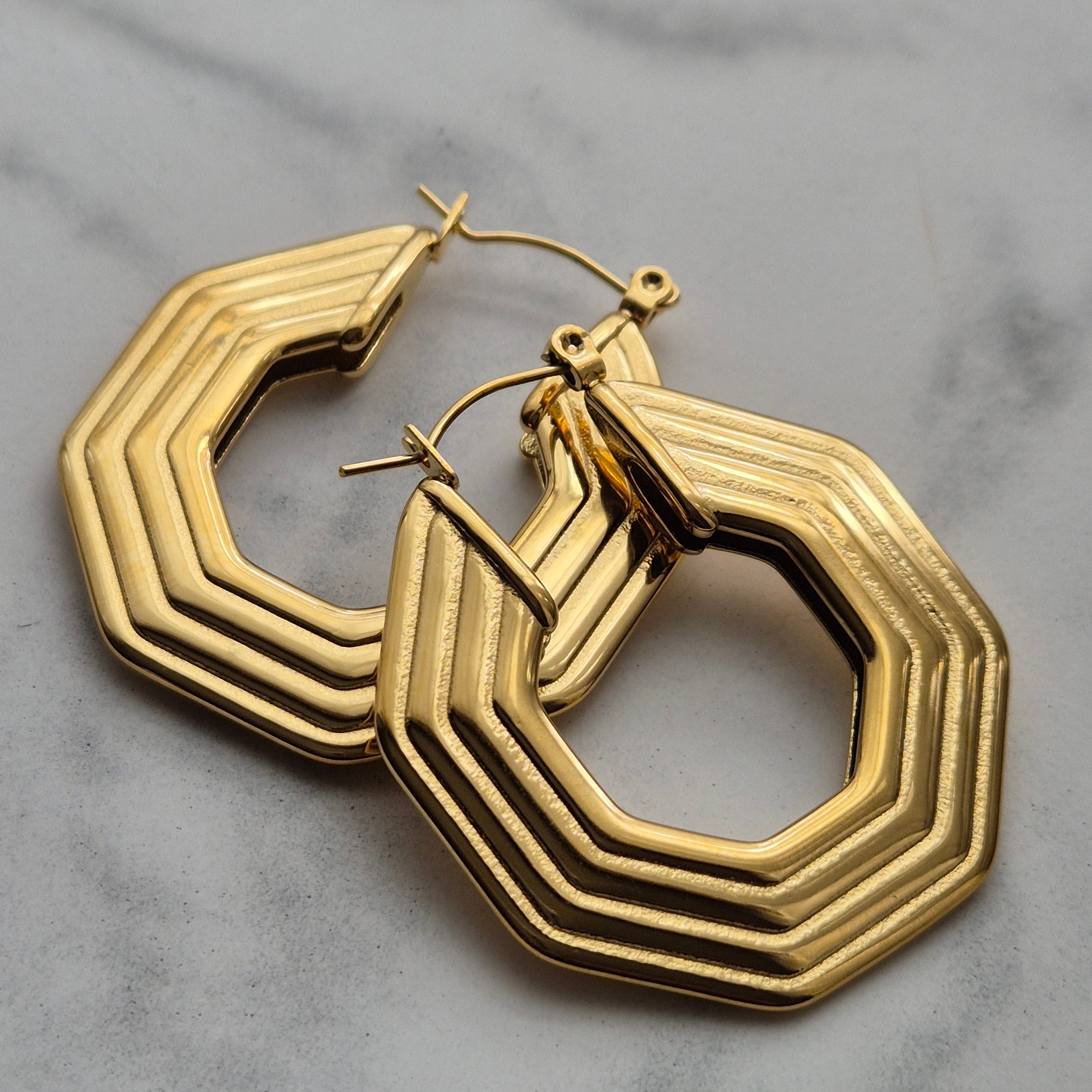 Desta Hoop Earrings - Iṣura