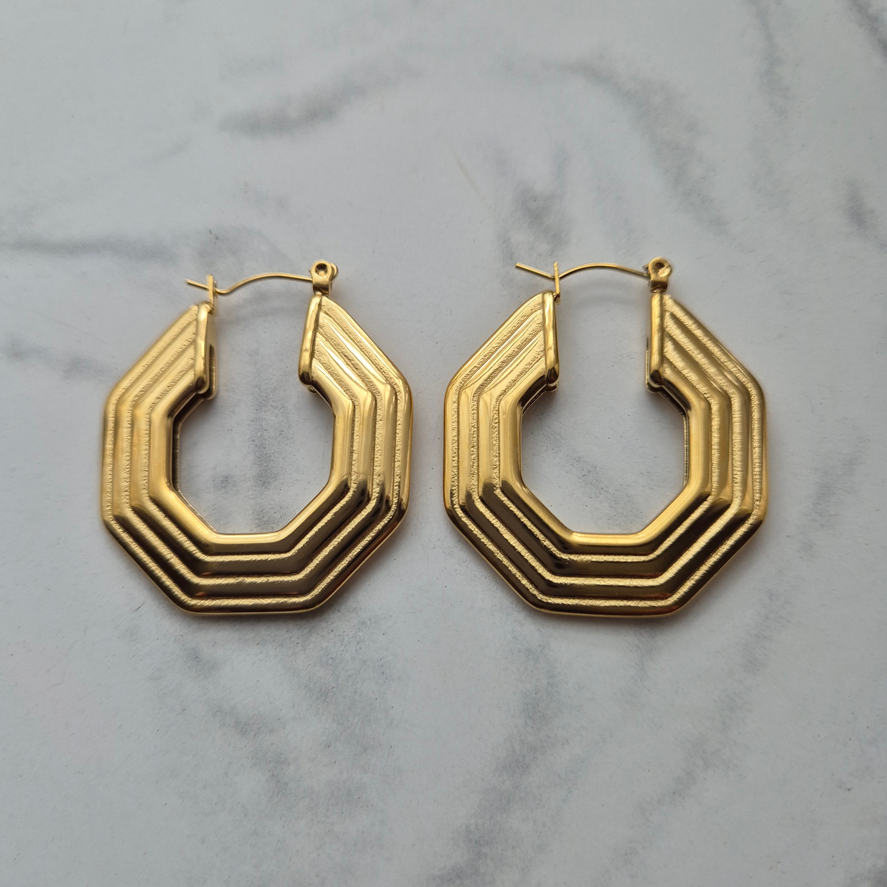 Desta Hoop Earrings - Iṣura