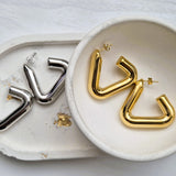 Triangle Stud Earrings - Iṣura