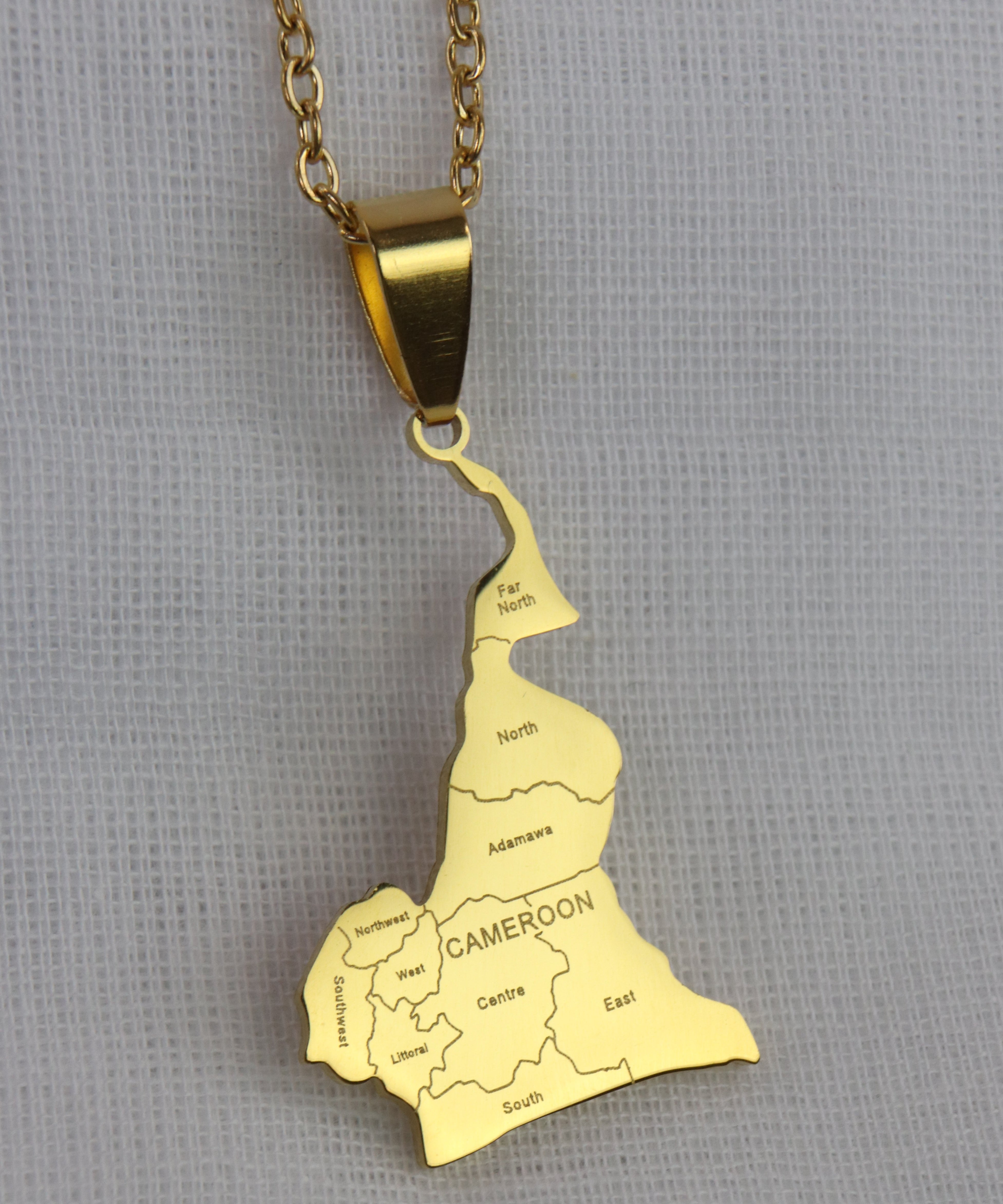 Cameroon City Pendant - Iṣura