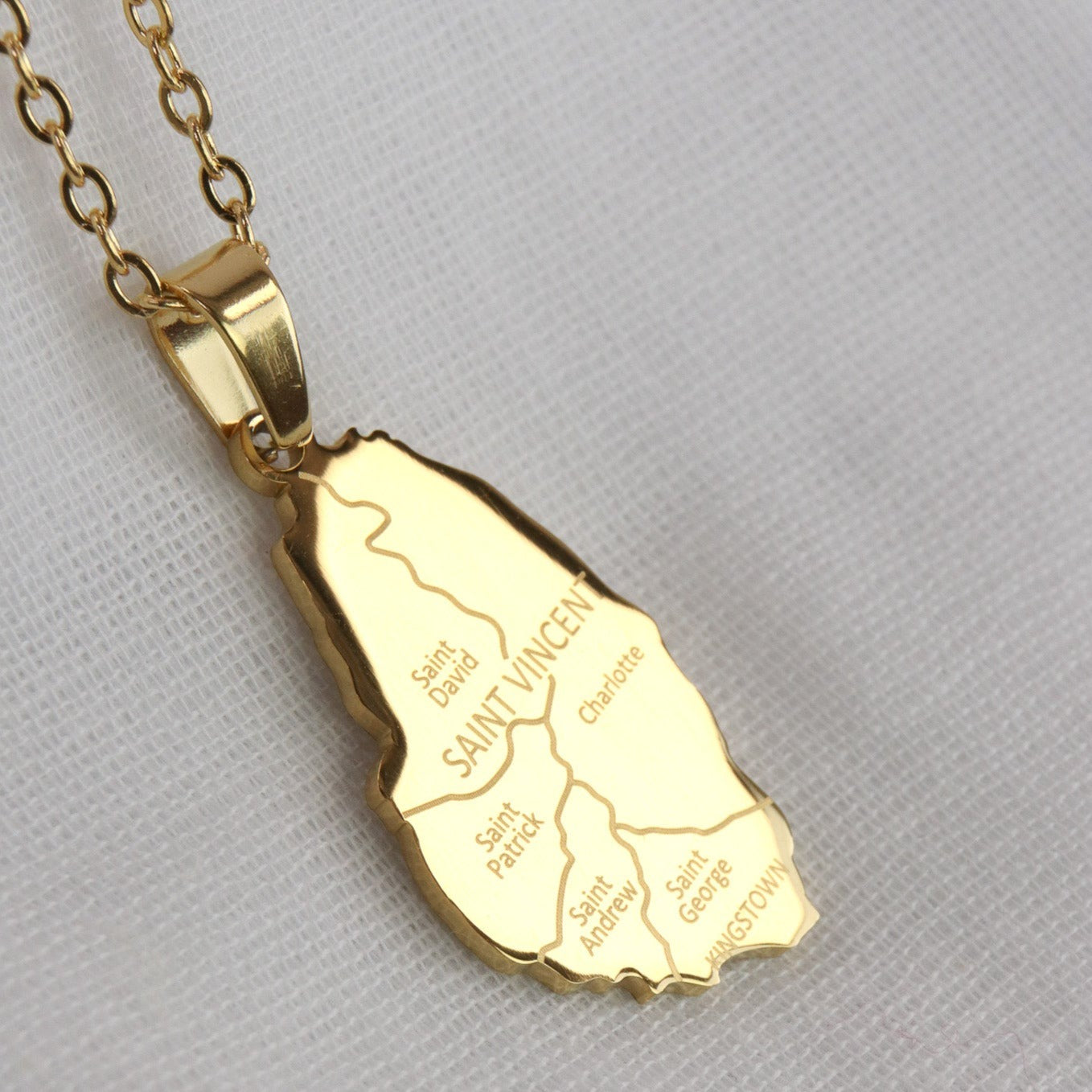 St Vincent Parishes Pendant - Iṣura