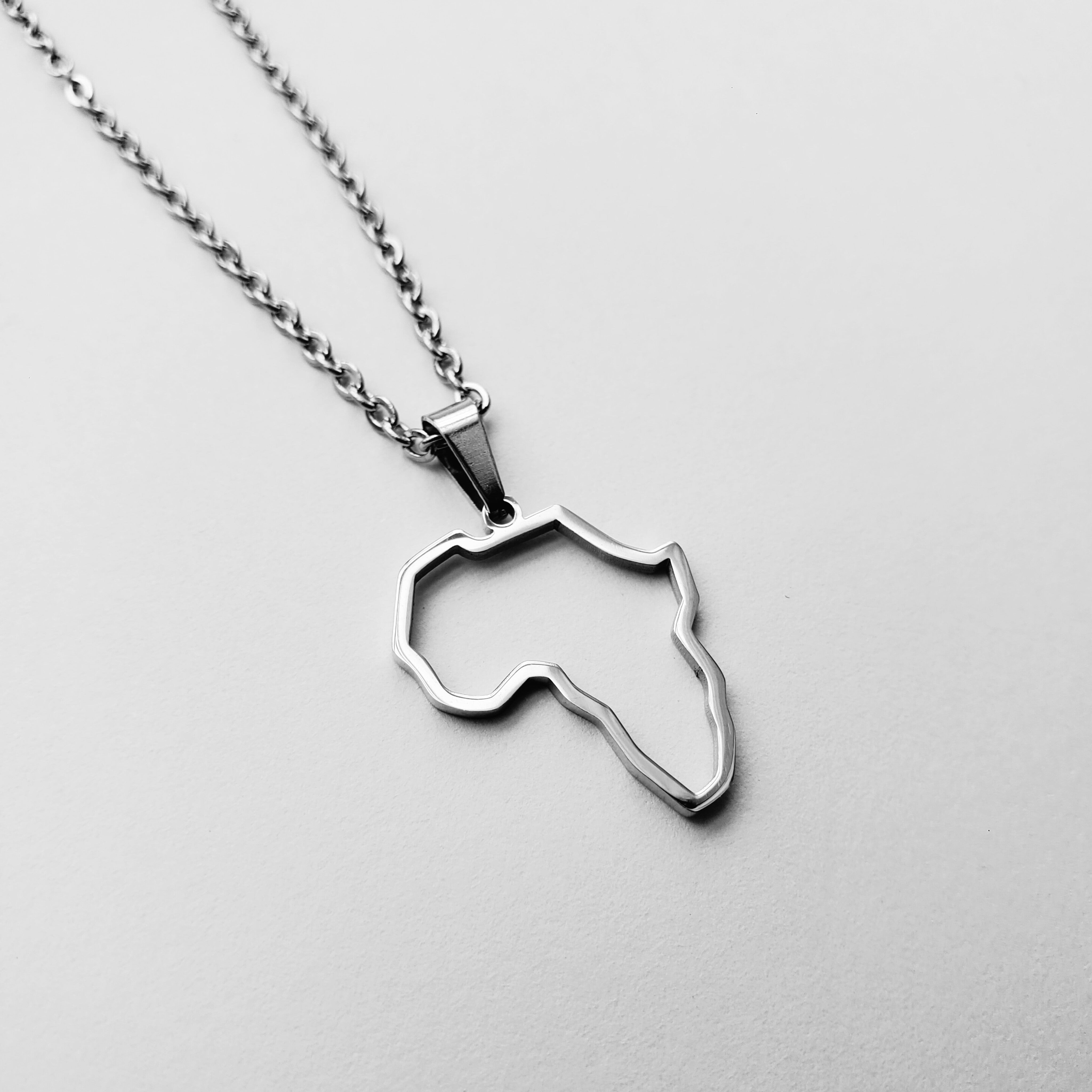 Africa Outline Pendant - Iṣura