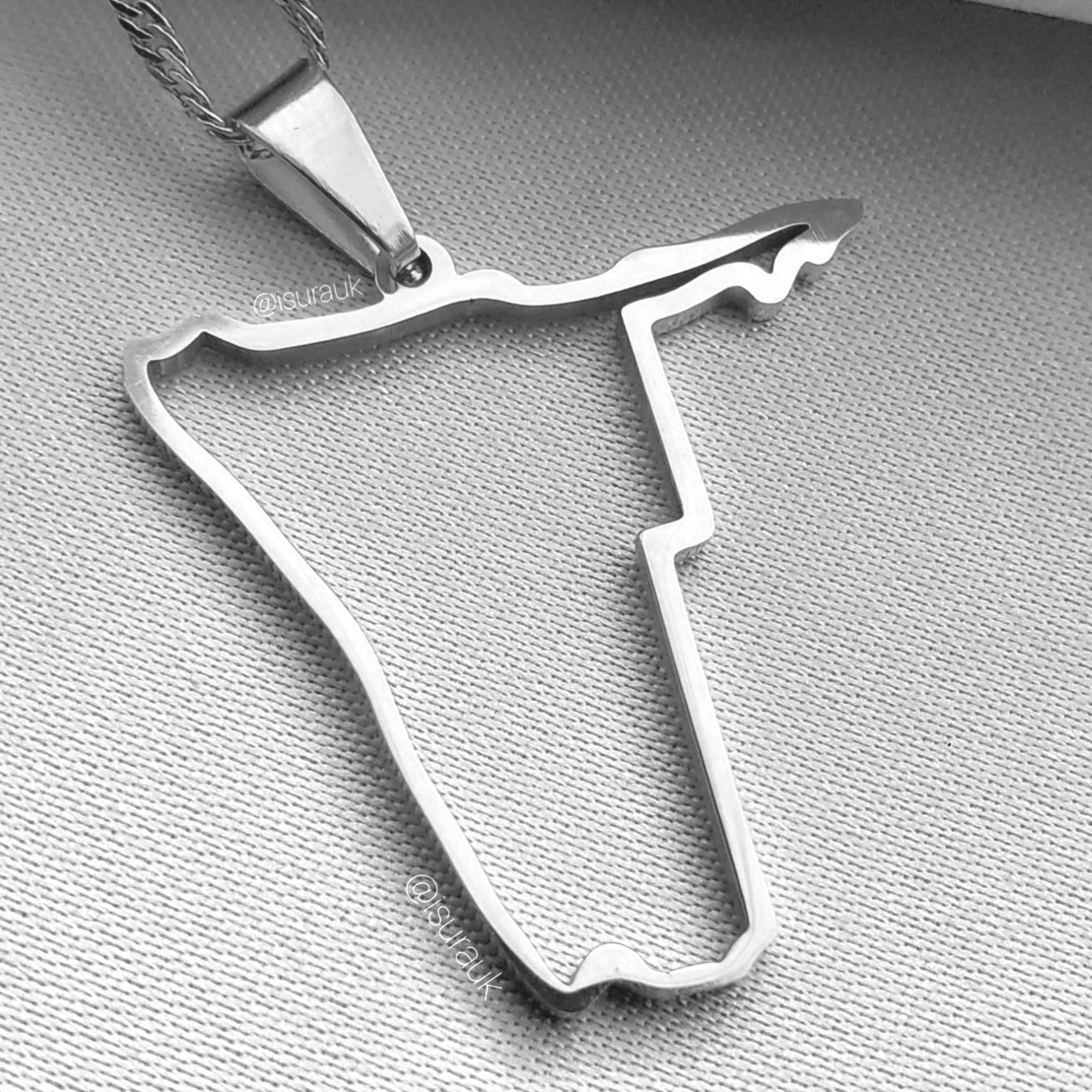Namibia Outline Pendant - Iṣura