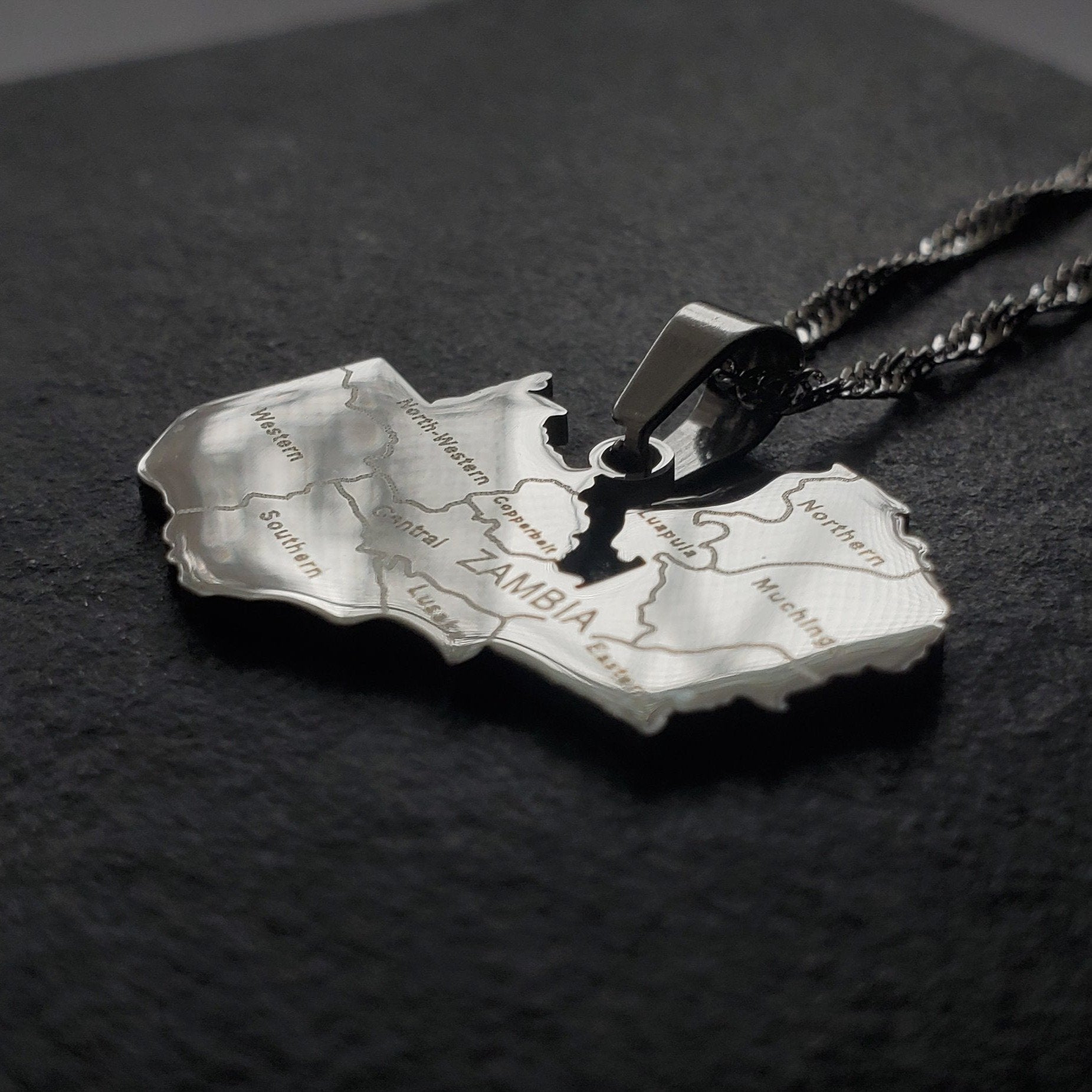 Zambia City Pendant - Iṣura