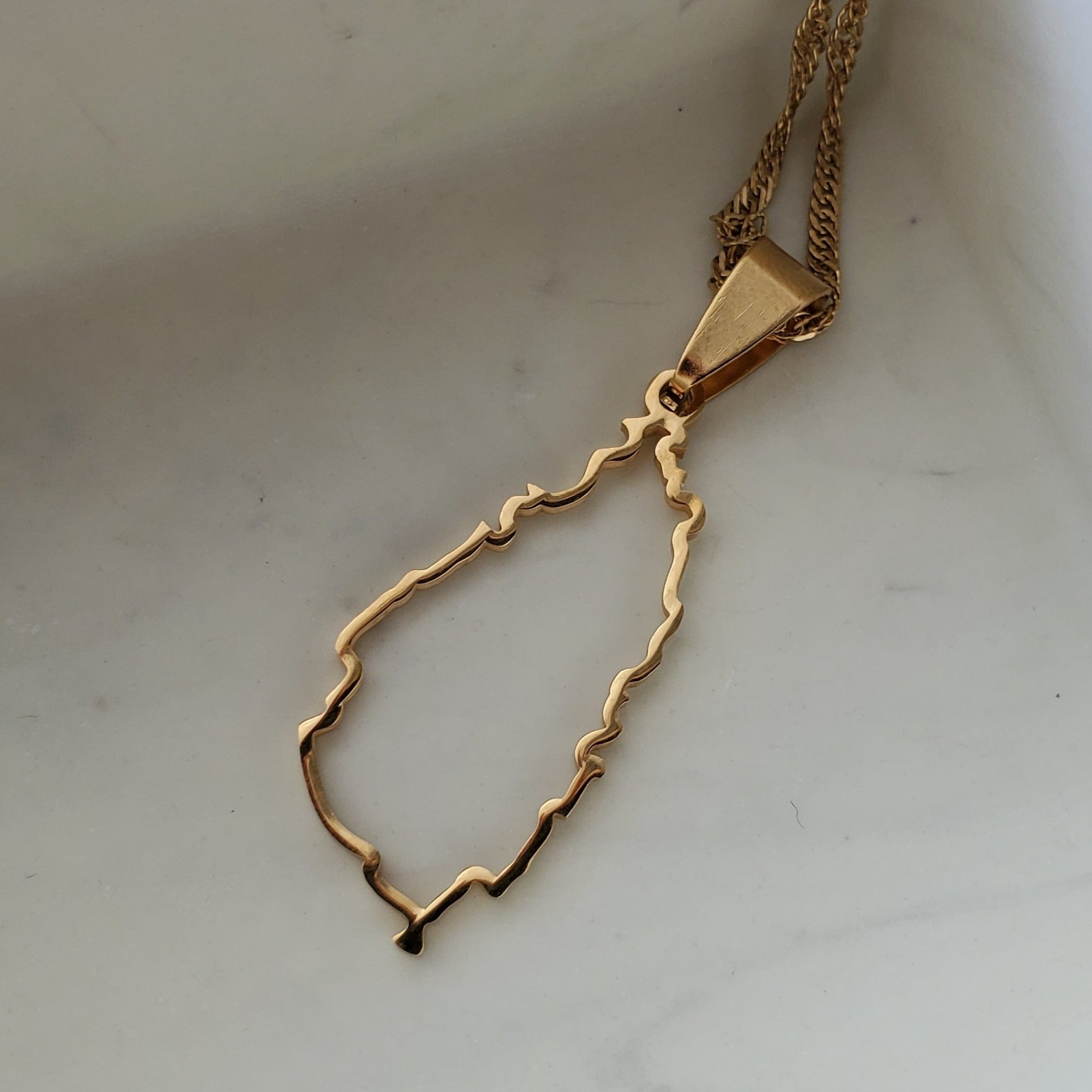 St Lucia Outline Pendant - Iṣura