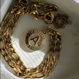 Initial Letter 'A' Pendant Choker - Iṣura