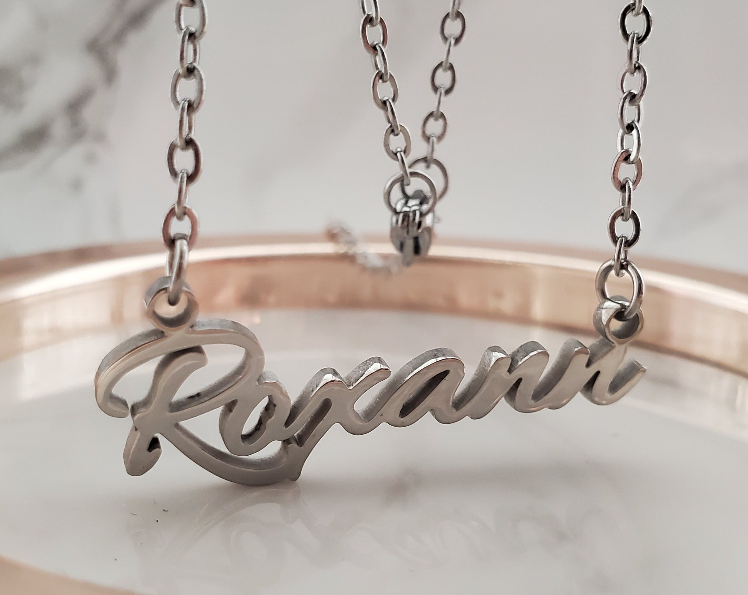 Custom Name Pendant - Iṣura