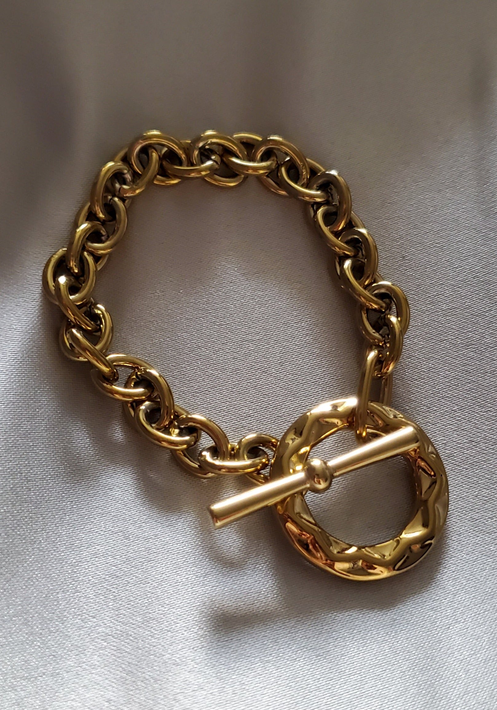 Ndidi T-Bar Bracelet - Iṣura