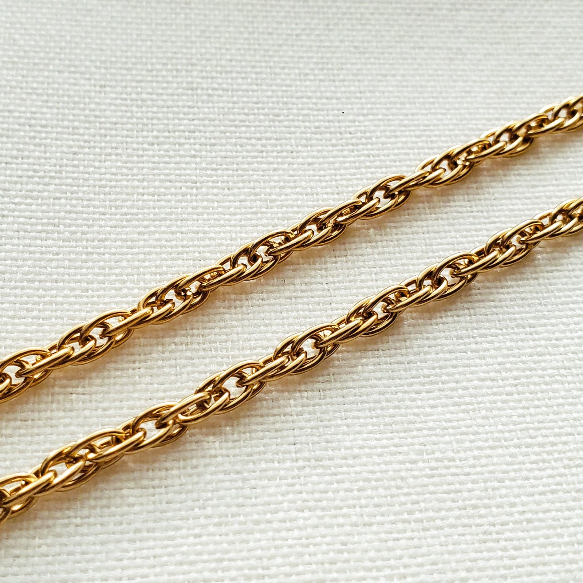 Lara Cable Chain - Iṣura