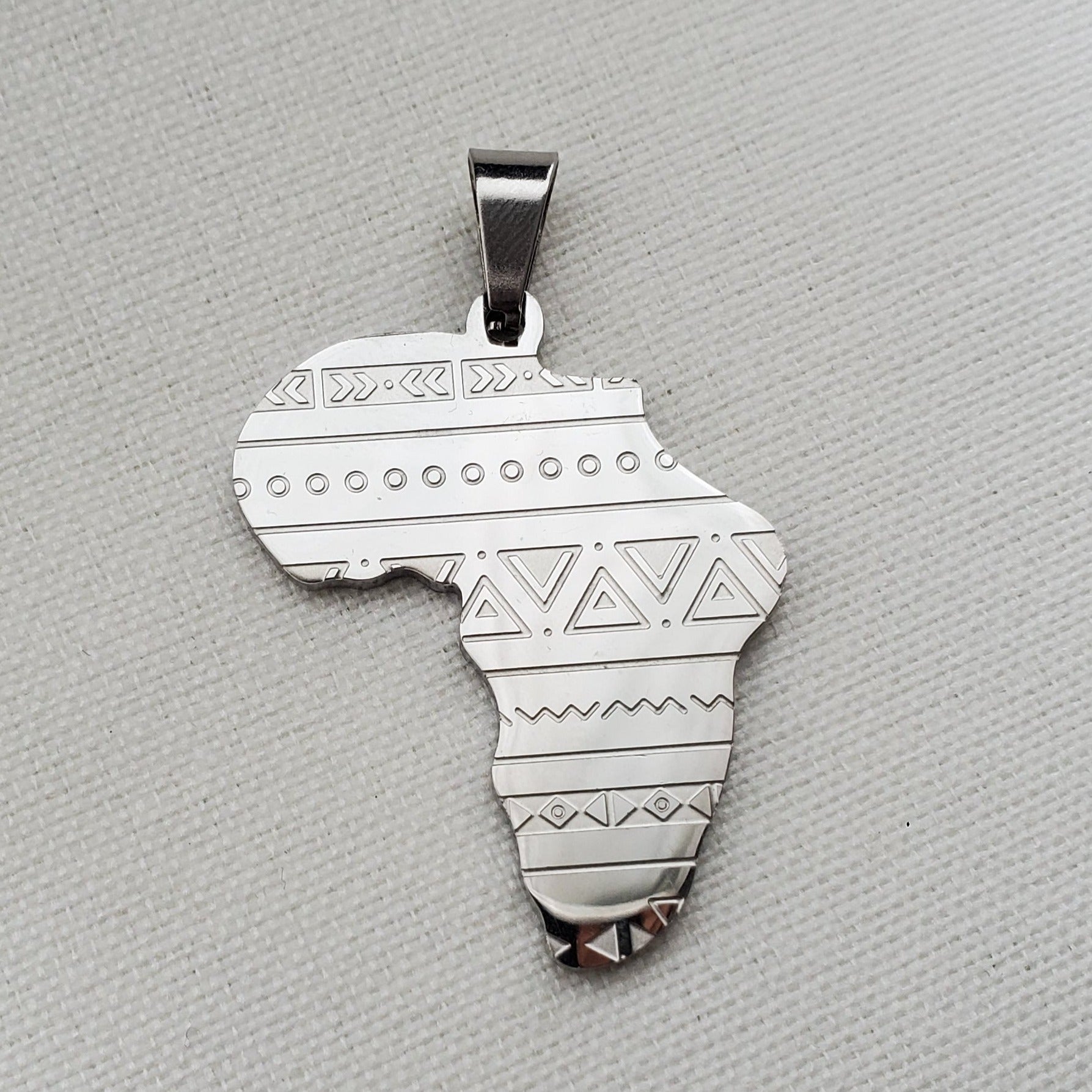 Silver Tribal Africa Map - Pendant Only - Iṣura