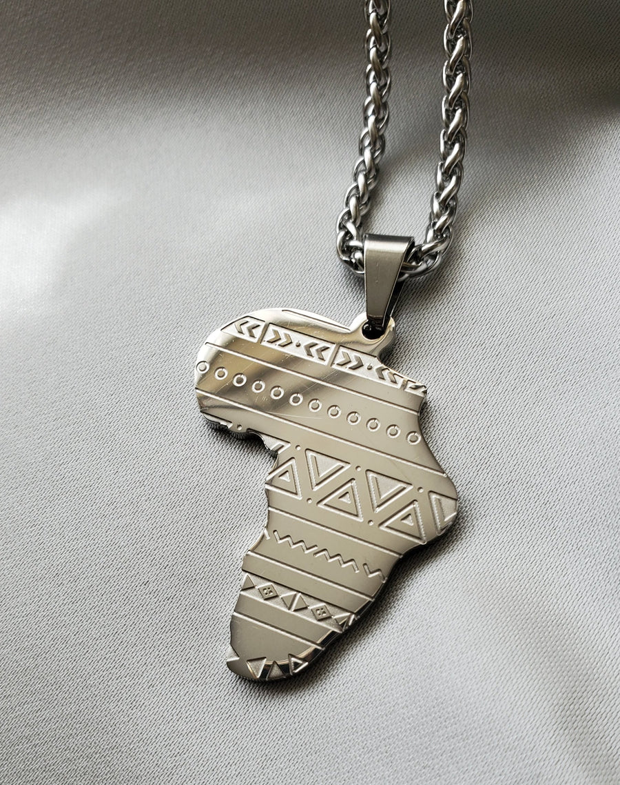 White Gold Africa Map Pendant – Solitaire - Mokoro Collection.com