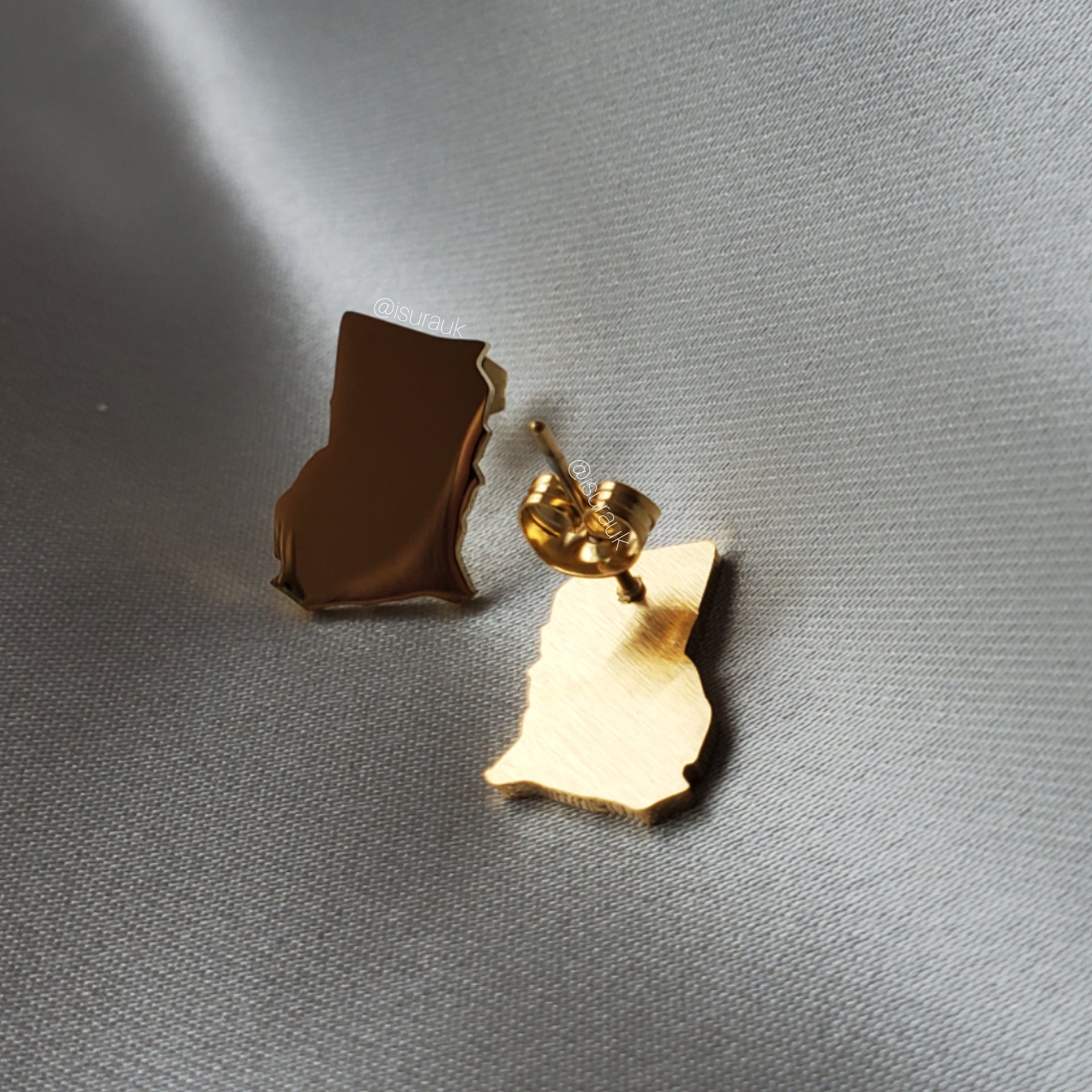 Ghana Stud Earrings - Iṣura