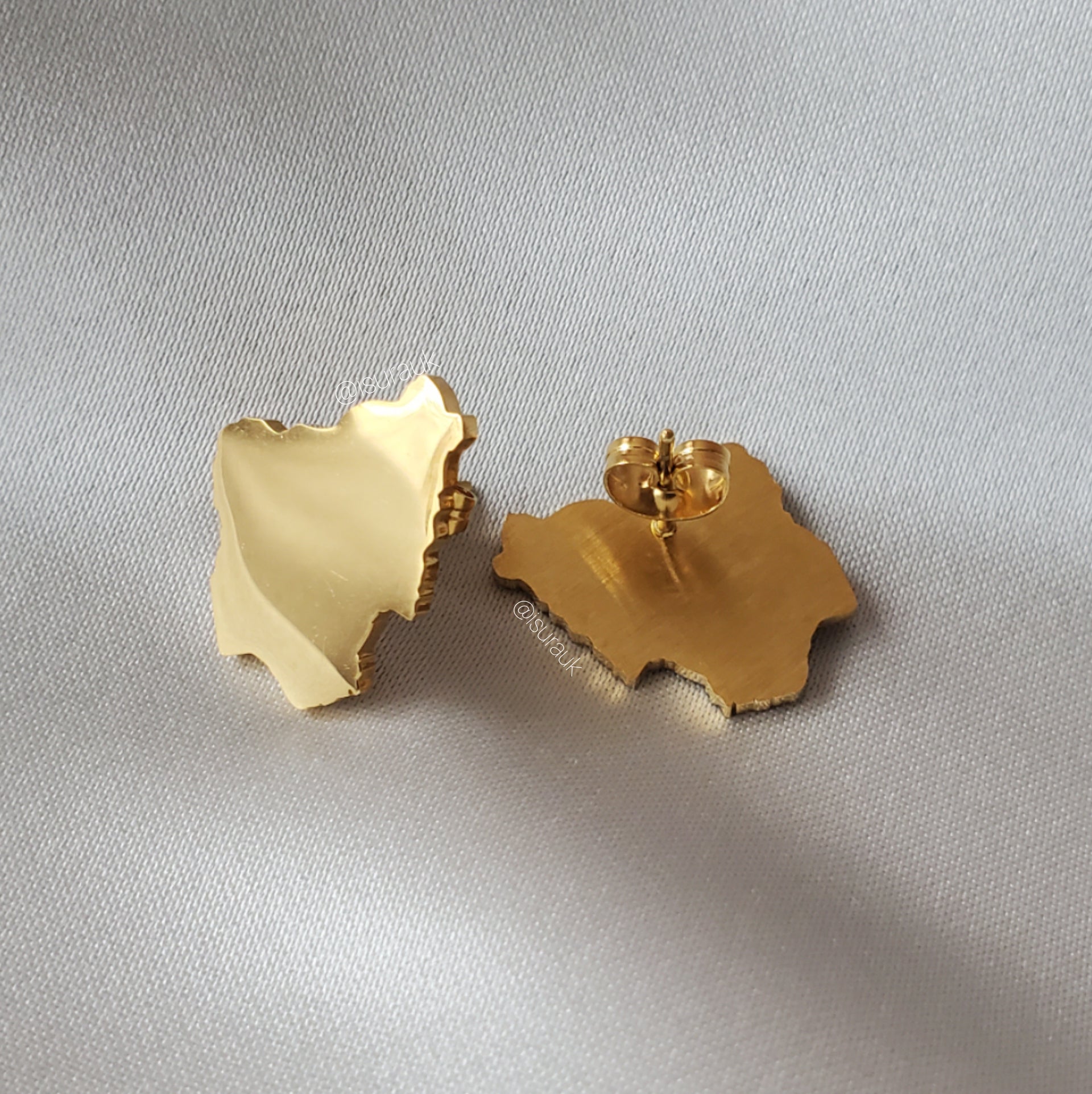 Nigeria Stud Earrings - Iṣura