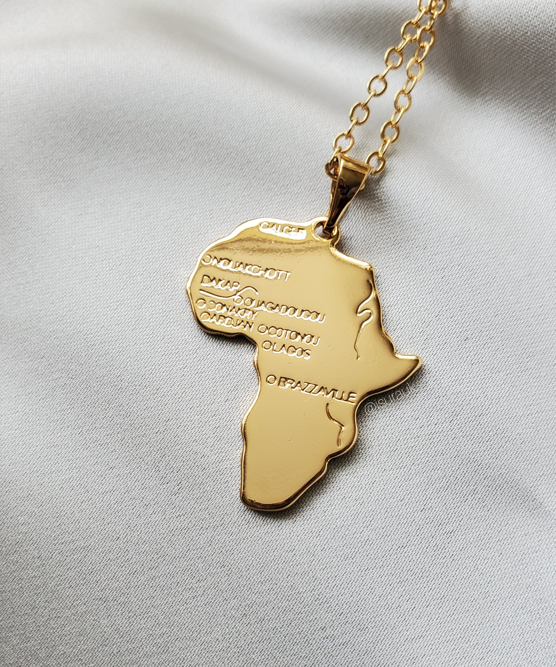 Africa Motherland Pendant (Large) - Iṣura