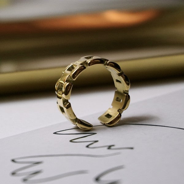 Fisayo Ring - Iṣura