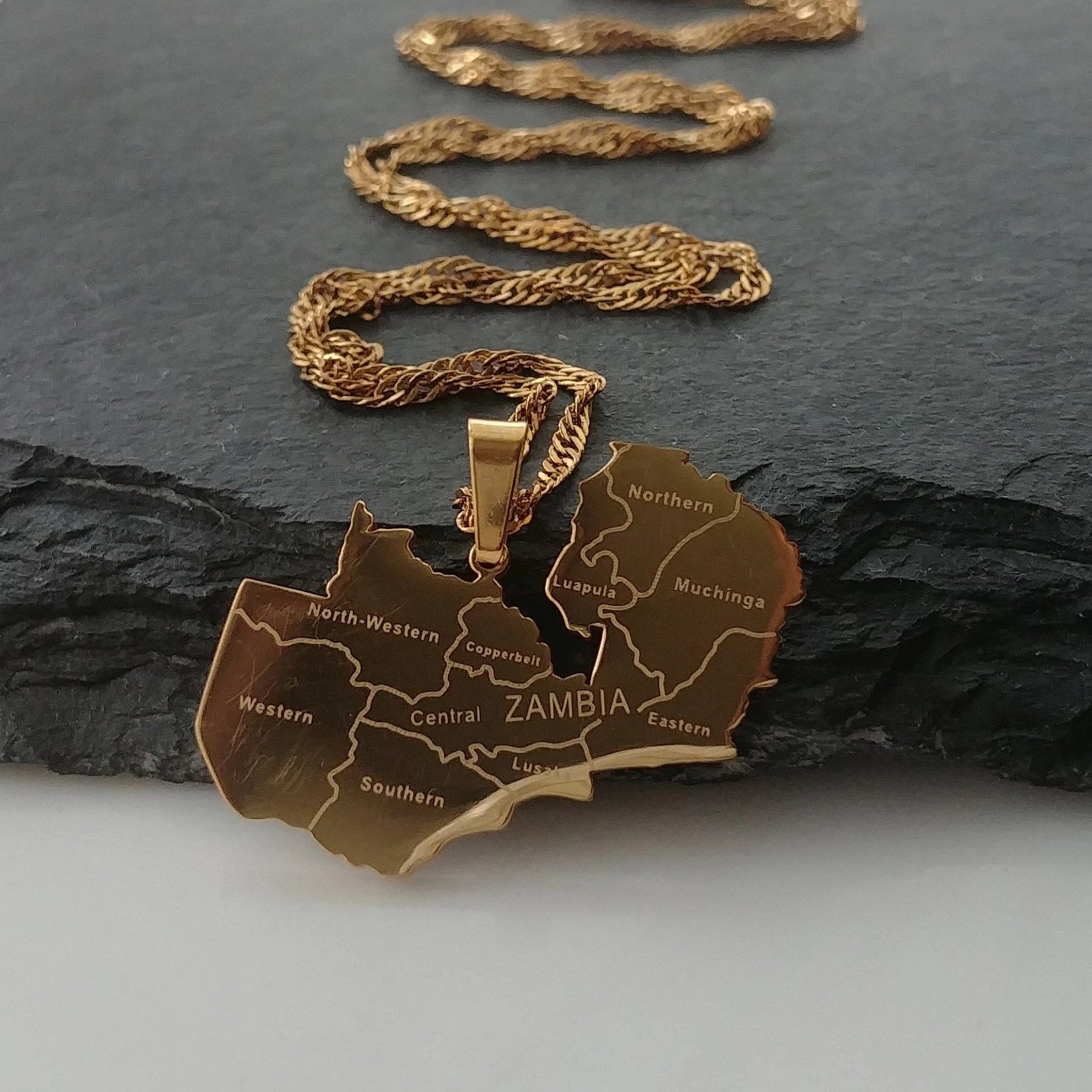Zambia City Pendant - Iṣura