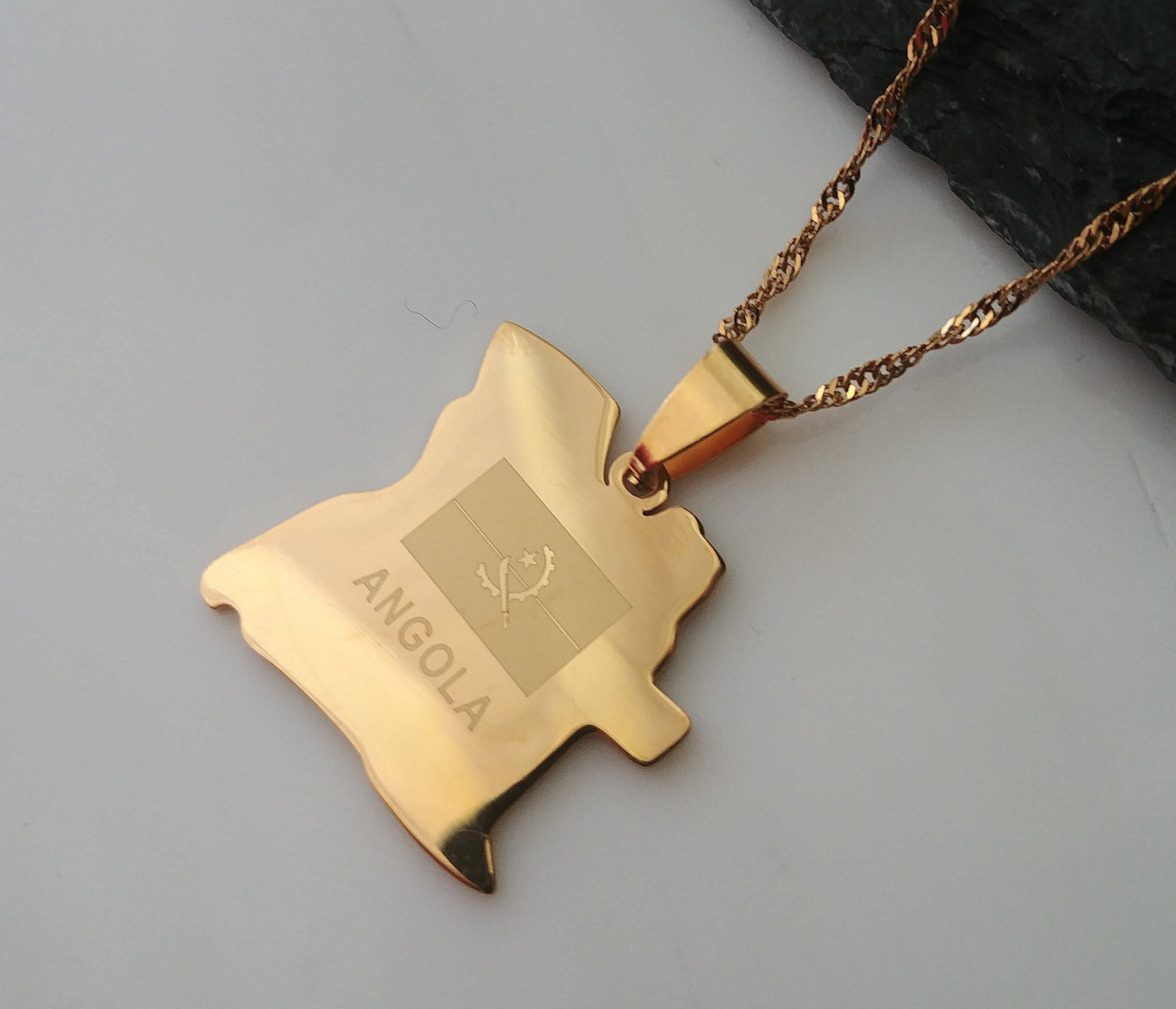 Angola Flag Pendant - Iṣura