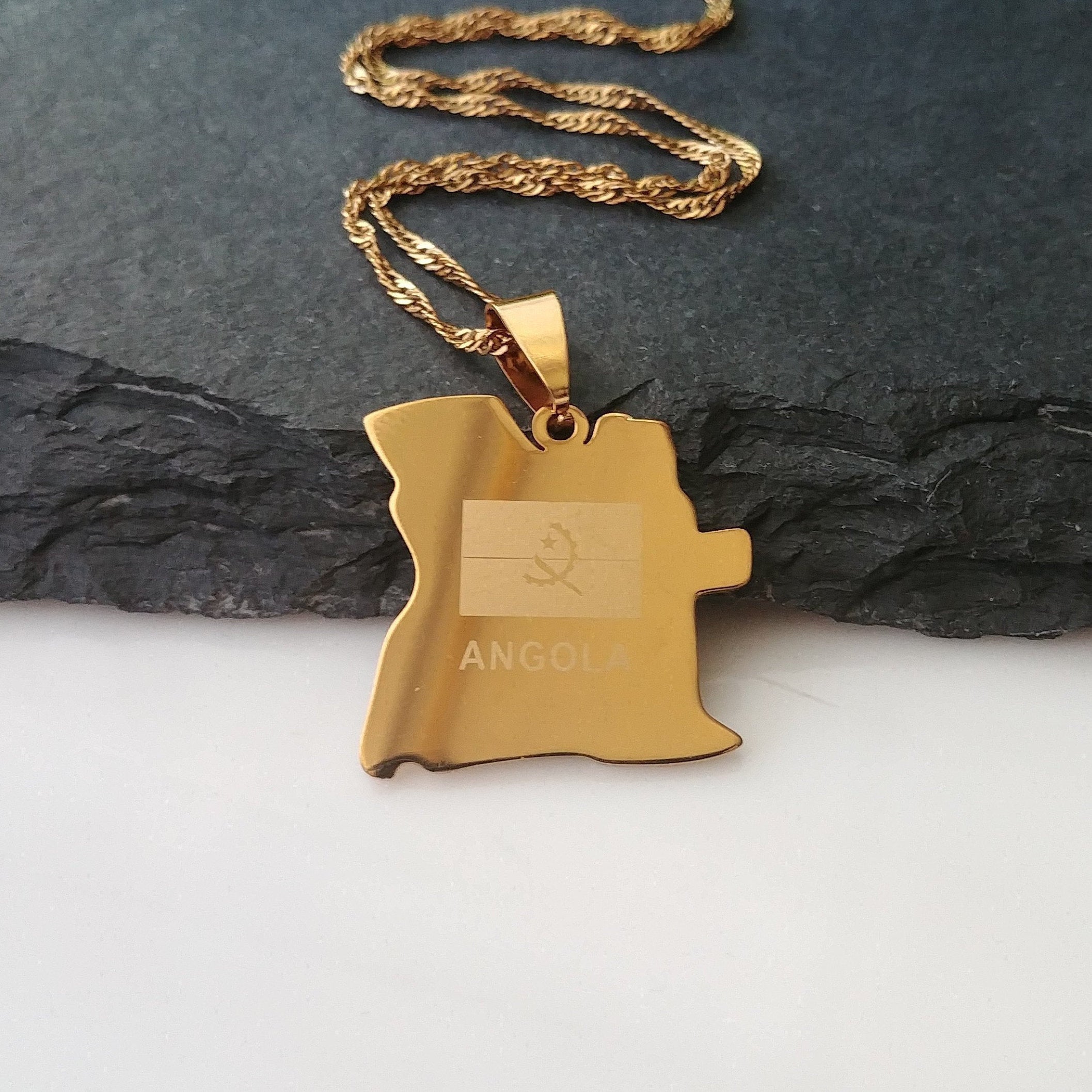 Angola Flag Pendant - Iṣura