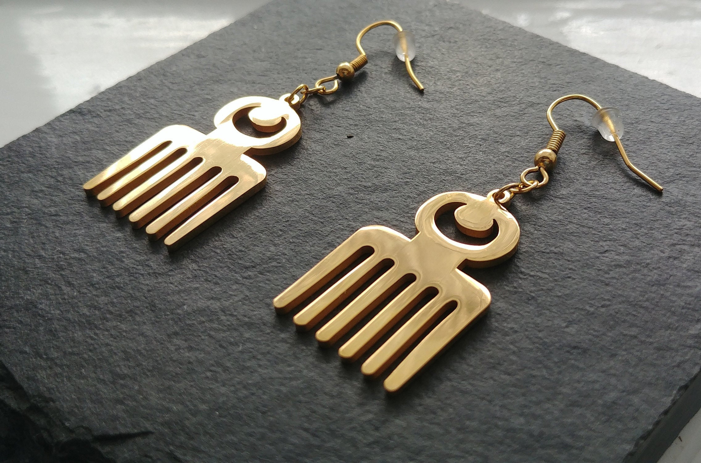 Duafe Adinkra Drop Earrings - Iṣura
