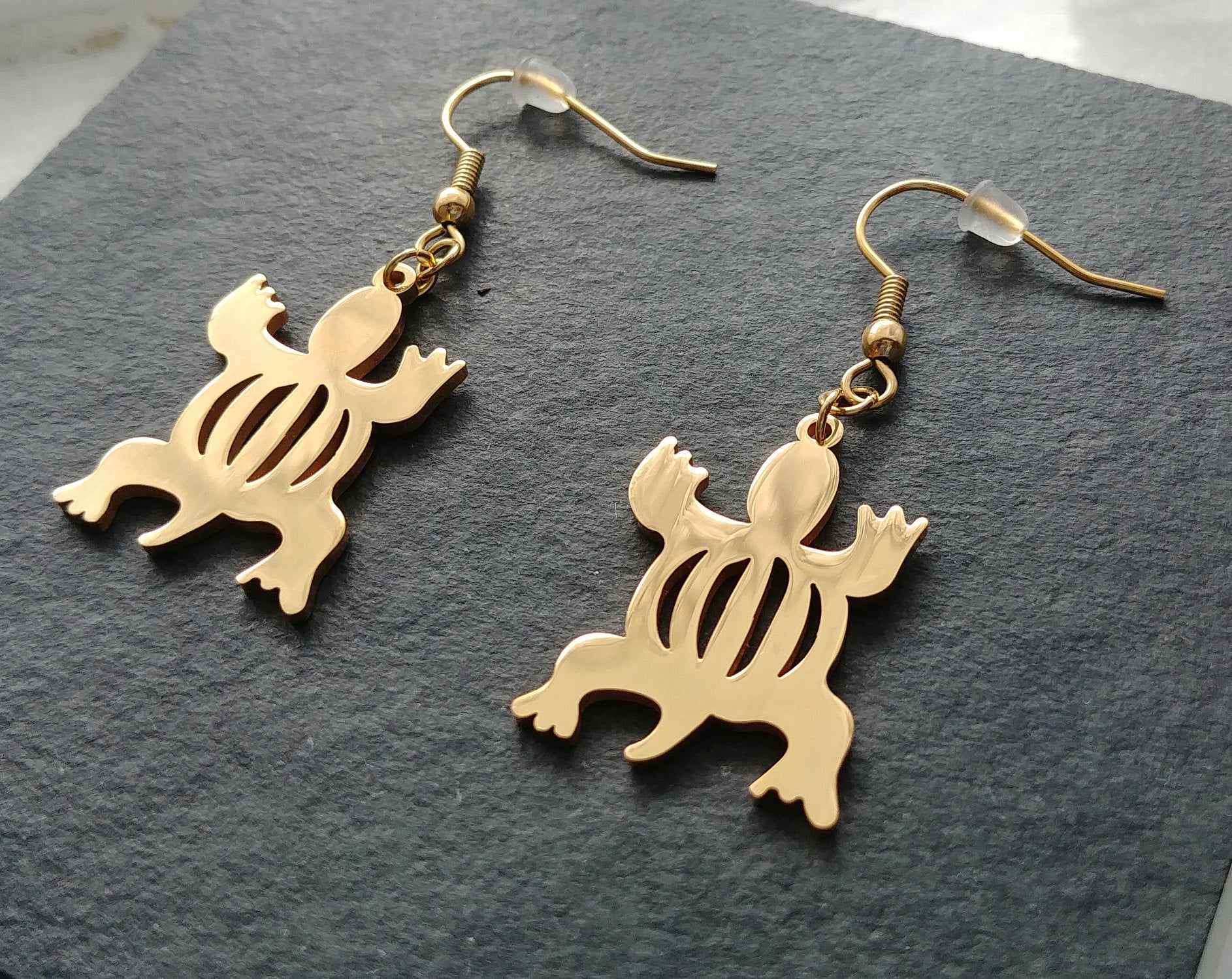 Denkyem Drop Earrings - Iṣura